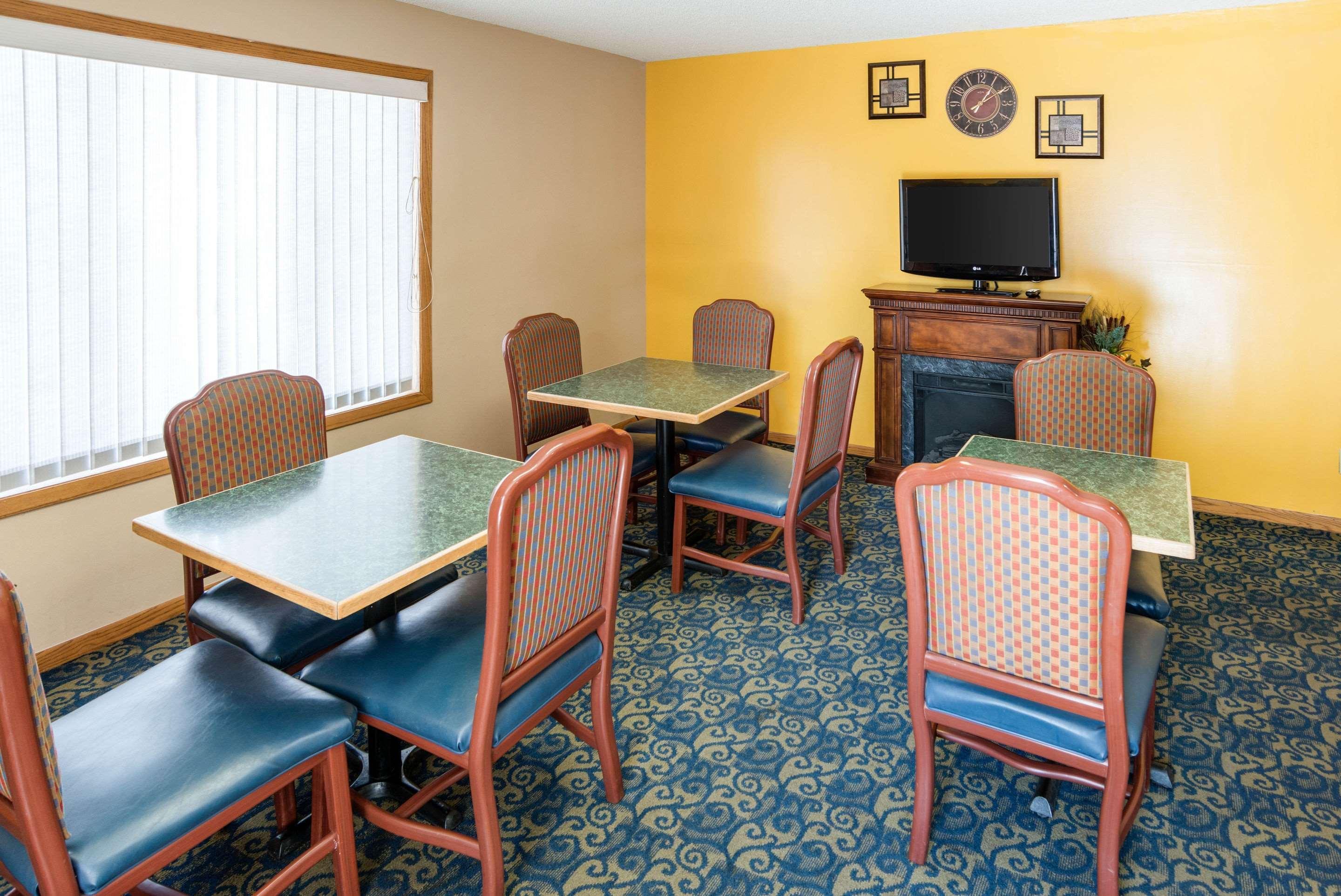 Rodeway Inn & Suites Austin Esterno foto