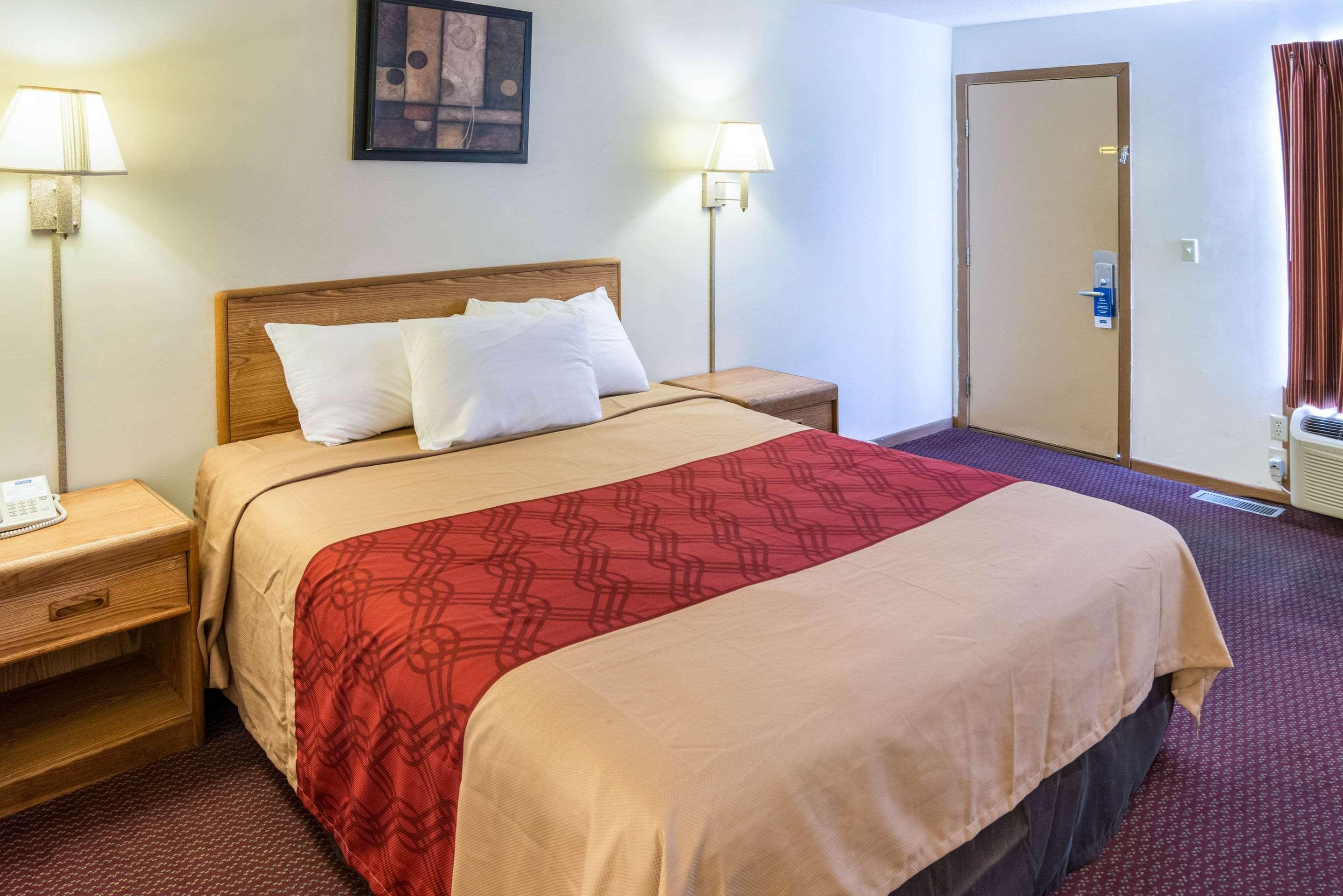 Rodeway Inn & Suites Austin Esterno foto