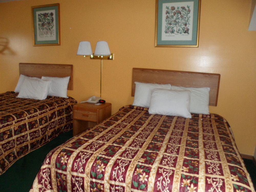 Rodeway Inn & Suites Austin Esterno foto